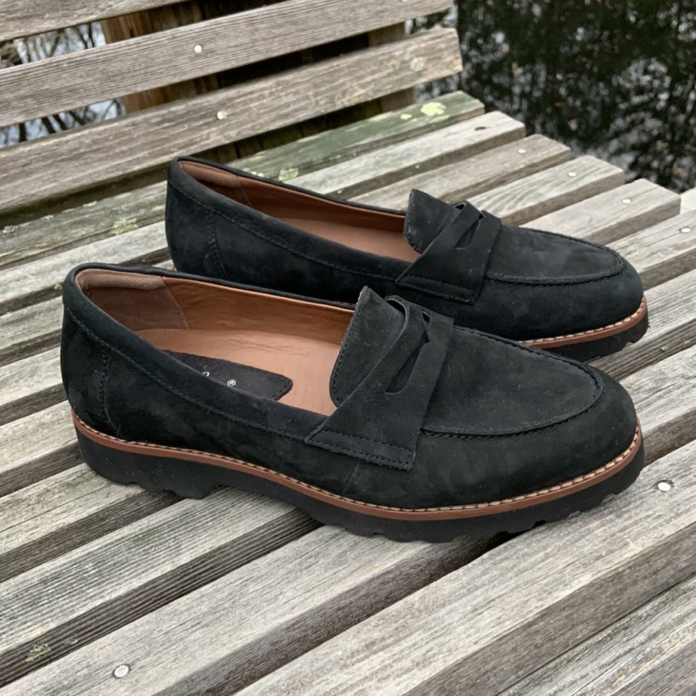 Earthies by Earth Suede Penny Loafers 8